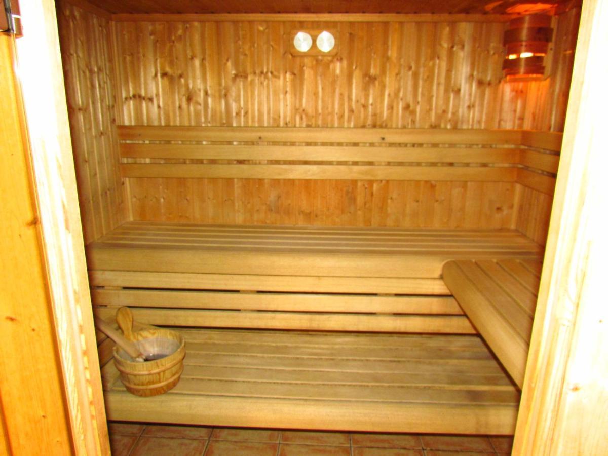 Balaton Wellness Apartman Сиофок Екстериор снимка