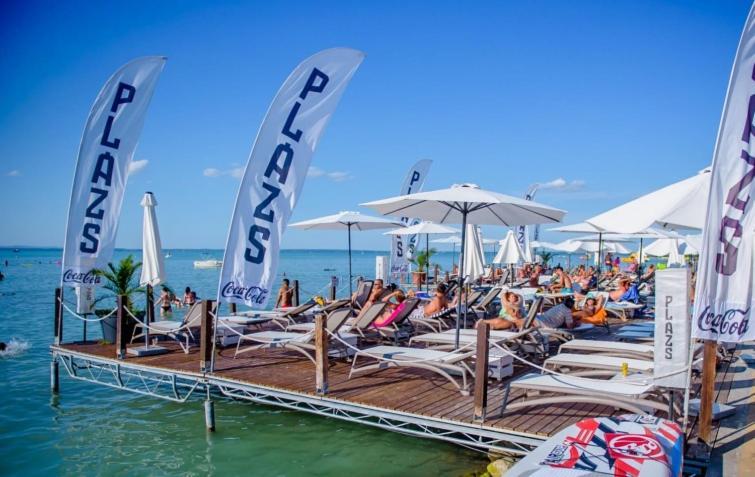 Balaton Wellness Apartman Сиофок Екстериор снимка