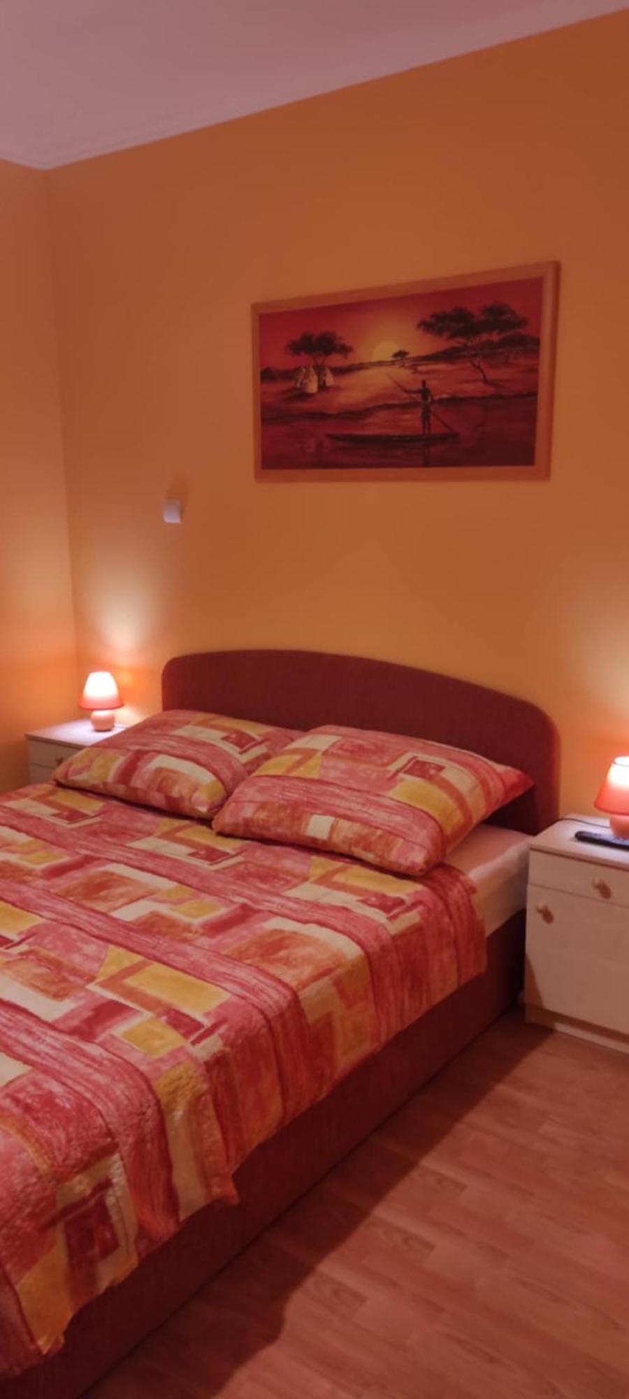 Balaton Wellness Apartman Сиофок Екстериор снимка