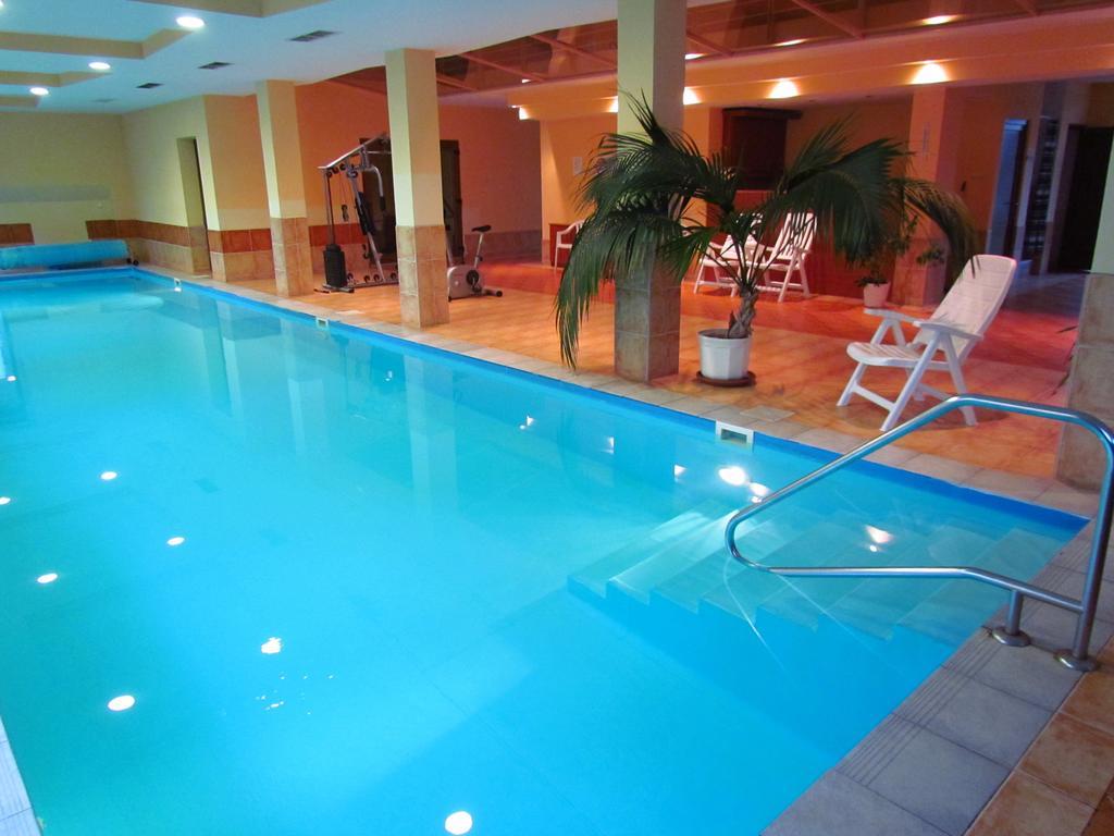 Balaton Wellness Apartman Сиофок Стая снимка